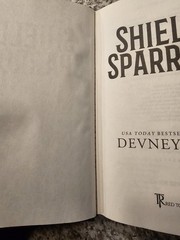 Shield of Sparrows Deluxe Edition Sprayed Edges Devney Perry 1st Edition