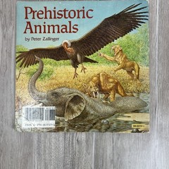 Prehistoric Animals (Pictureback(R)) – Paperback – ACCEPTABLE
