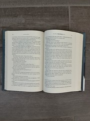 Star Wars Fate of the Jedi Omen Book by Christie Golden 2009 First Ed Room Decor