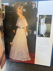 DIANA Queen of Style Coffee Table Book HC 1998 by Jackie Modlinger