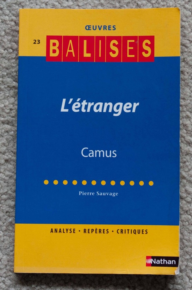 Balises: Camus: L’Etranger by Pierre Sauvage – Paperback, 109 pages