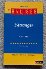 Balises: Camus: L’Etranger by Pierre Sauvage – Paperback, 109 pages