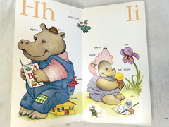 Vtg Cyndy Szekeres’ Counting Colors ABC Books Golden Sturdy Board Set of 3