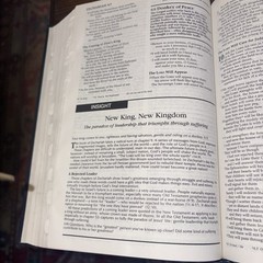 The New Student Bible Expanded and Updated New International Version Hardcover