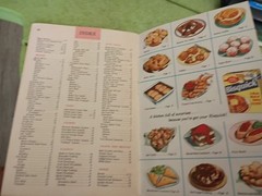Betty Crocker’s Bisquick Cook Book 157 Recipes and Ideas Vintage 1956-26 pages