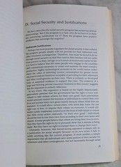 Social Security: Averting the Crisis Peter J. Ferrara Paperback 1982 CATO Inst.