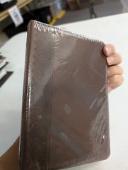 Holy Bible HCSB Personal Size Gift Bible Holman Christian Standard BN 240711