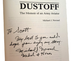 SIGNED „Dustoff,” by Michael J. Novosel, medevac hero in Vietnam Medal of Honor