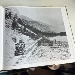 Making ’ Tracks. The Story of the Transcontinental Railroad 210 Pages 1975