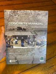 Concrete Manual : 2009 IBC and ACI 318-08 by ICC/Neville 2010 Hardcover With DVD
