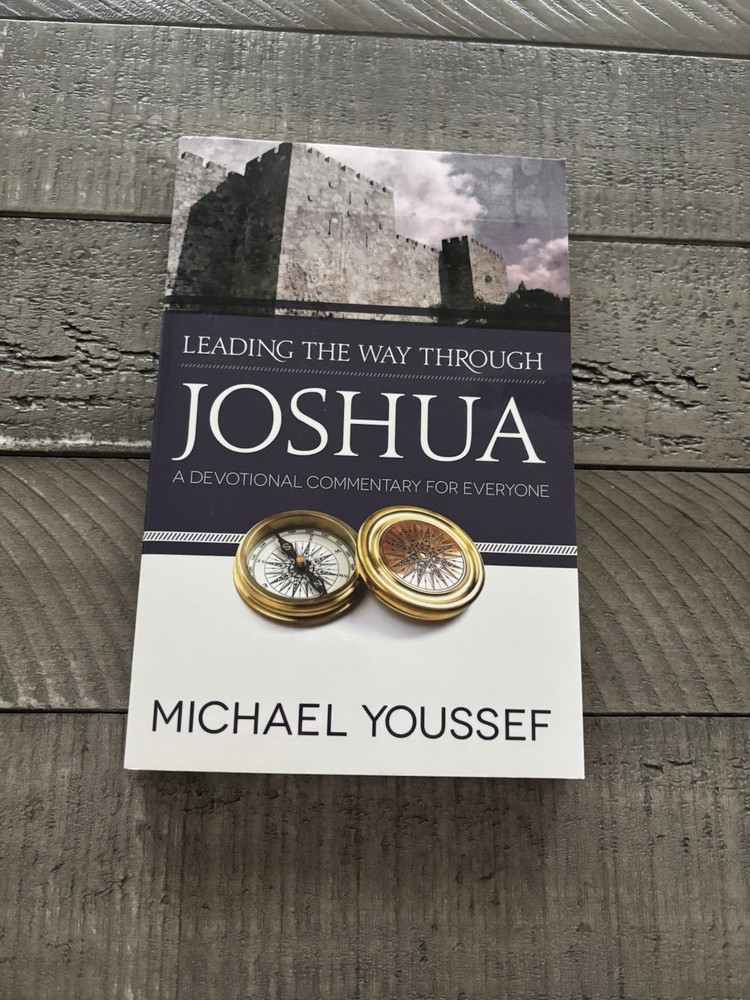 Leading the Way Through Joshua by Michael Youssef (2013, Trade Paperback)
