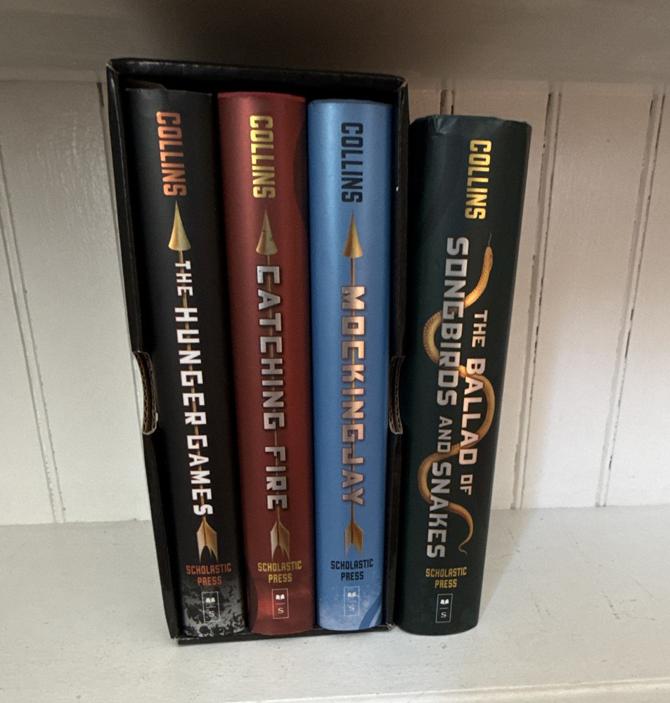Suzanne Collins The Hunger Games 4-Book Hardcover Box Set Mockingjay + More