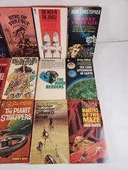 Pocket Paperbacks Lot of 61 Books Science Fiction Avon Signet Pyramid Dell +