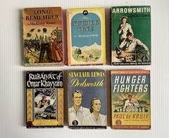 Lot of 32 Vintage 1940s Pocket Books Edition Paperbacks