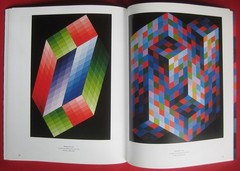 Vasarely, Victor – Pure Vision – Holzhey, Magdalena – 96 pages – L@@K BRAND NEW