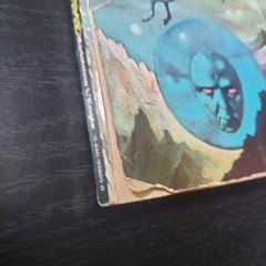 DAMAGED Wrinkle in Time Madeleine L’Engle 1976 Dell Laurel Leaf STRANGER THINGS