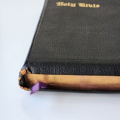 Vtg Holy Bible, International Series KJV Leather Lined Thumb Index John Winston