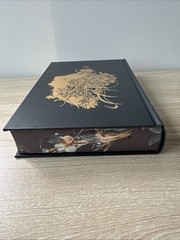 Shield of Sparrows Devney Perry GOLD Edition Sprayed Edges Deluxe First Print