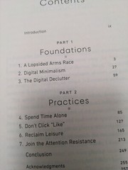 Digital Minimalism : Choosing a Focused Life in a Noisy World by Cal Newport (H…