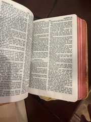 vintage Holy Bible authorized KJV LIMP GOLD LEATHER BINDING INDIA PAPER READ