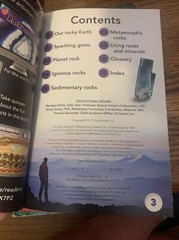 Scholastic Discover More Reader, Level 2 Ser.: Rocks and Minerals by Gail…