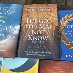 11 Dr. David Jeremiah Books Prophesy/Christian Living/Study Guides 3 HB 1 Signed
