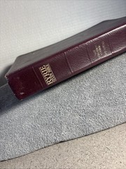 The Ryrie Study Bible NIV Red Letter by Charles C. Ryrie, 1986