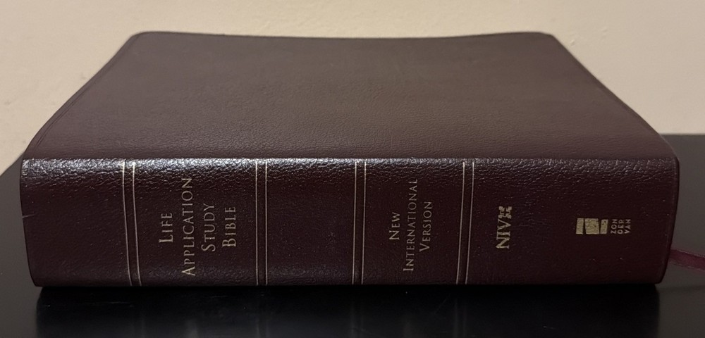Life Application Study Bible NIV Large Print Edition Burgundy Bonded Leather