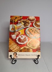 Betty Crocker’s Bisquick Cook Book 157 Recipes and Ideas Vintage 1956-26 pages