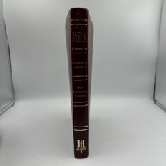 HOLY BIBLE New King James Version Large Print Ultra Thin Broadman Holman