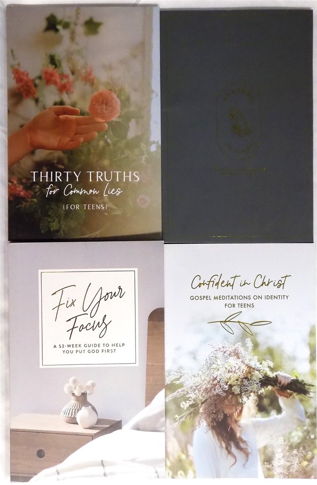 Lot of 4: The Daily Grace Co. FIX YOUR FOCUS, PRAYERS FOR YOUR DAY, THIRTY TR+++