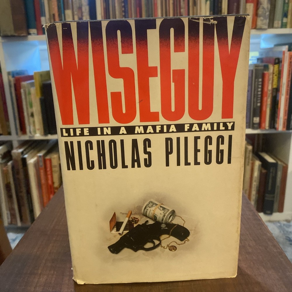 Wiseguy by Nicholas Pileggi First Edition Goodfellas Mafia True Crime