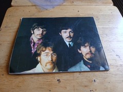 THE BEATLES 24 POSTERS 1983 PB Colour Library Books Fab Four 8.5” x 11” England