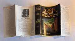 A Tree Grows in Brooklyn Betty Smith HCDJ 1943 Book Club Edition Very Good