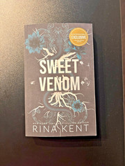 Sweet Venom – Barnes & Noble Exclusive Hardcover by Rina Kent (2025)