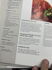 Grand Livre de Cuisine : Alain Ducasse’s Desserts and Pastries French Cookbook