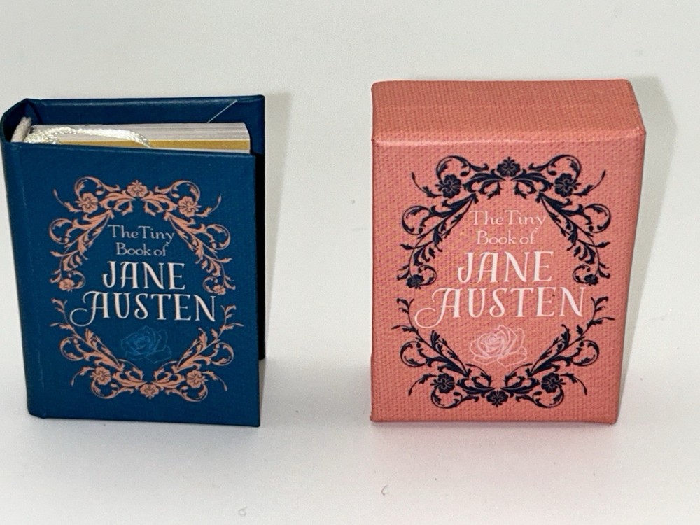 The Tiny Book of Jane Austen (Tiny Book) by Insight Editions Hardcover