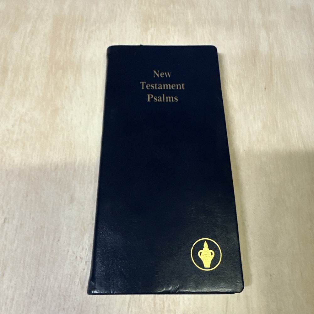 NEW TESTAMENT, PSALMS & PROVERBS Pocket Bible-ESV Version-Gideon Black