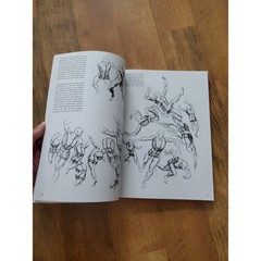 Drawing Dynamic Hands & Dynamic Figure Drawing Set Of 2 Books By Burne Hogarth