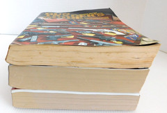 Shooter’s Bible/Gun Trader’s Guide Lot