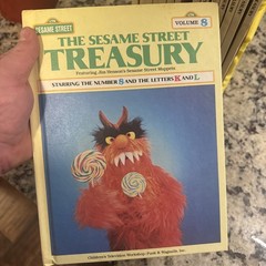 Complete Sesame Street Treasury Set 1-15 w/ Big Bird Holder 1983 CTW Books