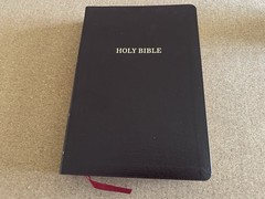 KJV Comfort Print Reference Giant Print Bible Burgundy Bonded Leather Red Ltr
