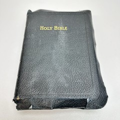 Vintage Holy Bible Self-Pronouncing King James Version – 1940’s Natl Bible Press