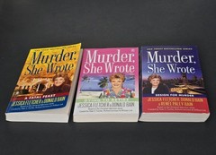 Murder She Wrote Book Lot 14 Paperback Mystery Jessica Fletcher 8 First Printing