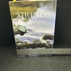 Stillness Flowing: The Life & Teachings of Ajahn Chah Buddhism HC DJ 1st Ed 2017
