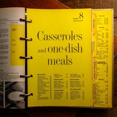 VTG 1965 Better Homes & Gardens New Cook Book Gold Souvenir Binder Edition EXC