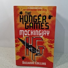 The Hunger Games Complete Trilogy Books 1-3 by Suzanne Collins Mockingjay Fire