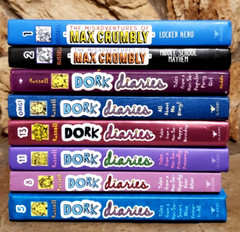 Lot of 8 Rachel Renee Russell Books- Dork Diaries(6) & Max Crumbly(2)