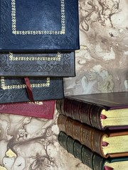Chronicles of Narnia 7 Book C.S LEWIS Bookset Leather bound