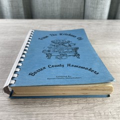 VTG Barren County Homemakers, From the Kitchen of Recipe Cookbook 1980 Pages 212
